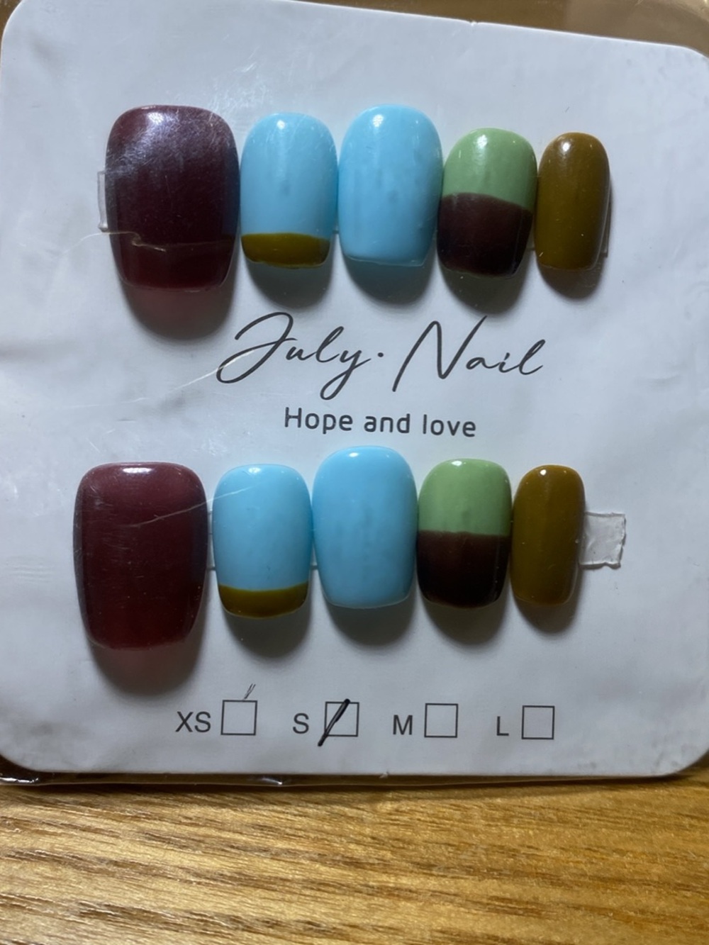Mixed Color Press-On Nail Set featuring Blue, Burgundy, Olive & Green